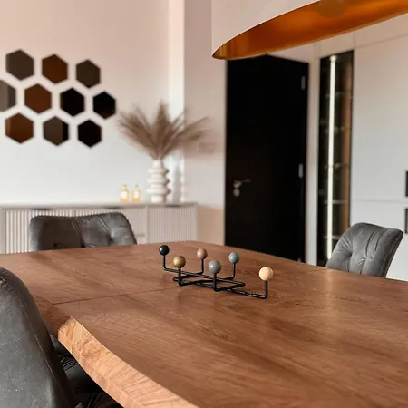 Seaview Etara Iv In *