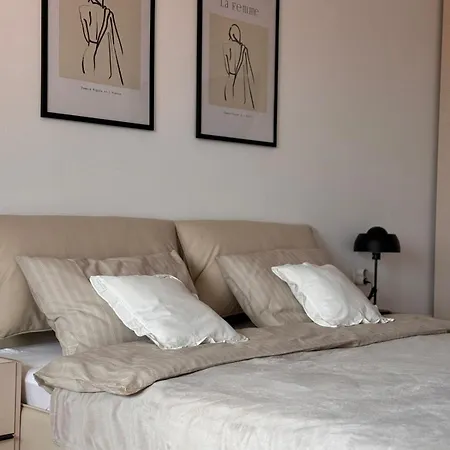 Apartment Etara Iv