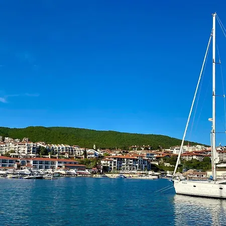 Apartment Seaview Etara Iv In