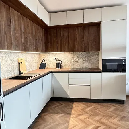Seaview Etara Iv In